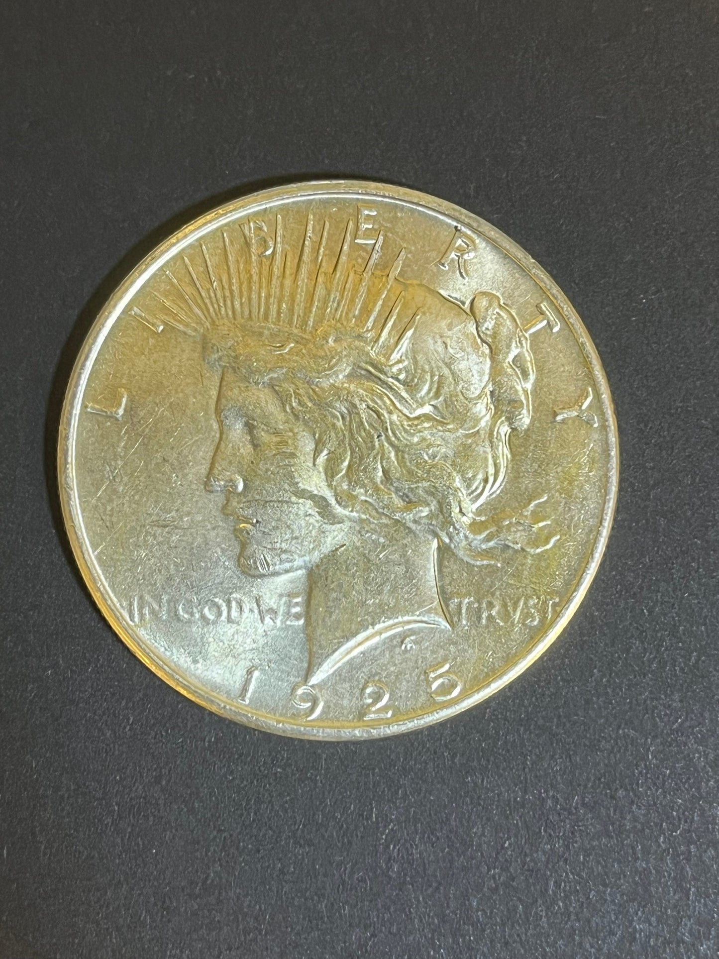 1925 Peace Silver Dollar - Appears Unc